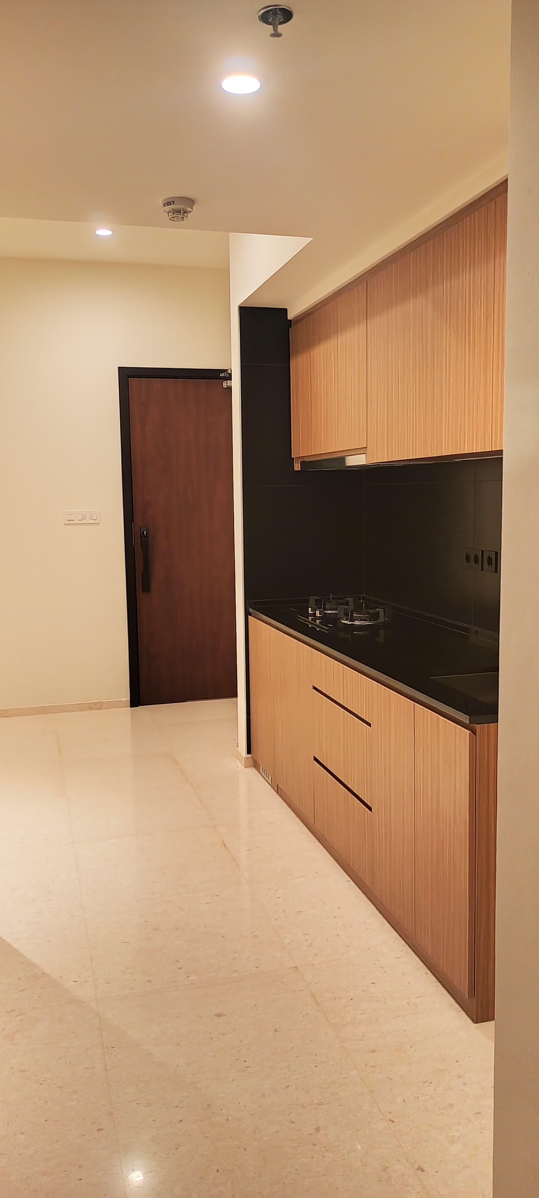 Interior kitchen Condominum at Branz Mega Kuningan oleh Nusa Utama Konstruksi